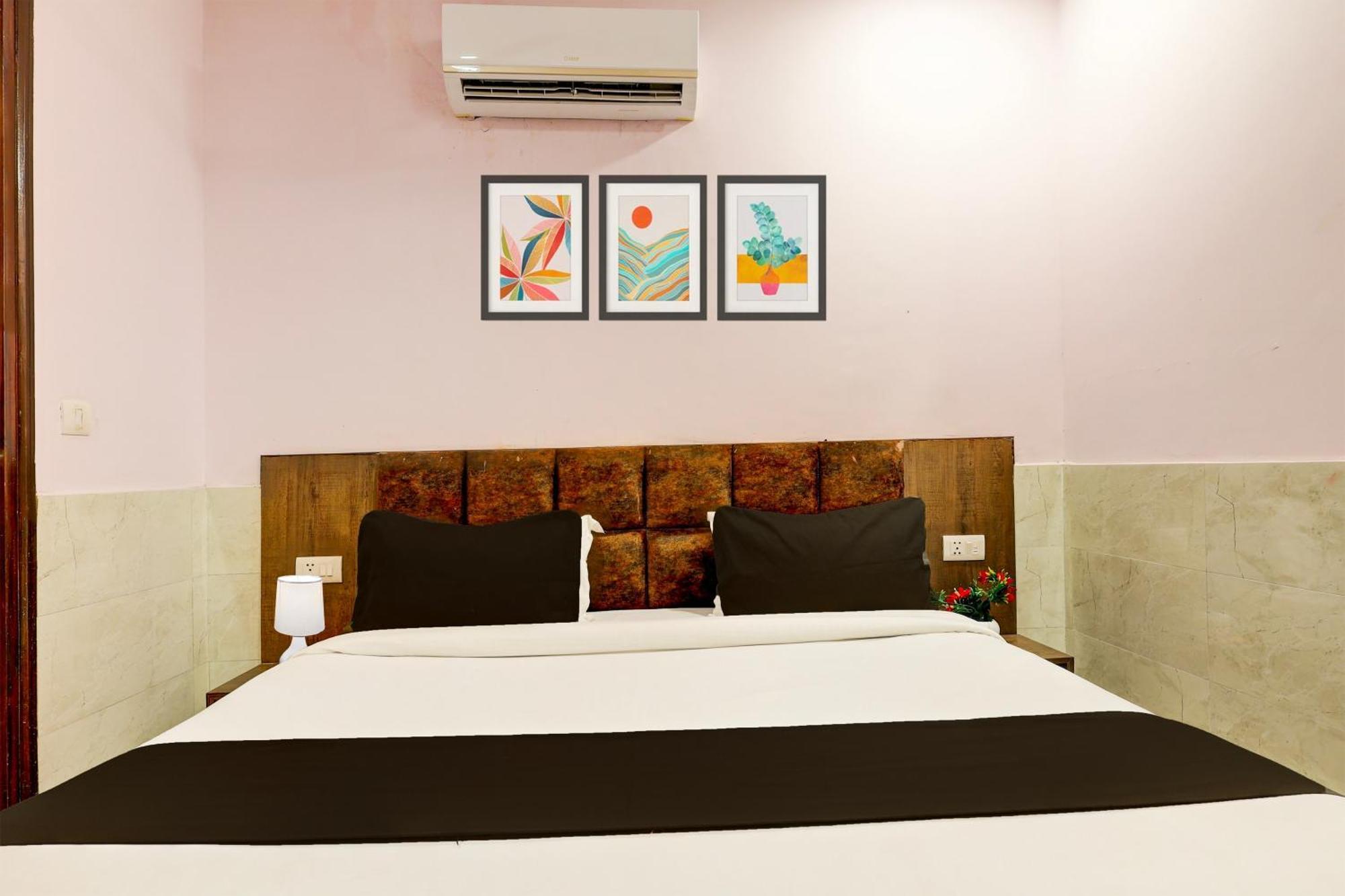Super Hotel O Alipur Narela Exterior foto
