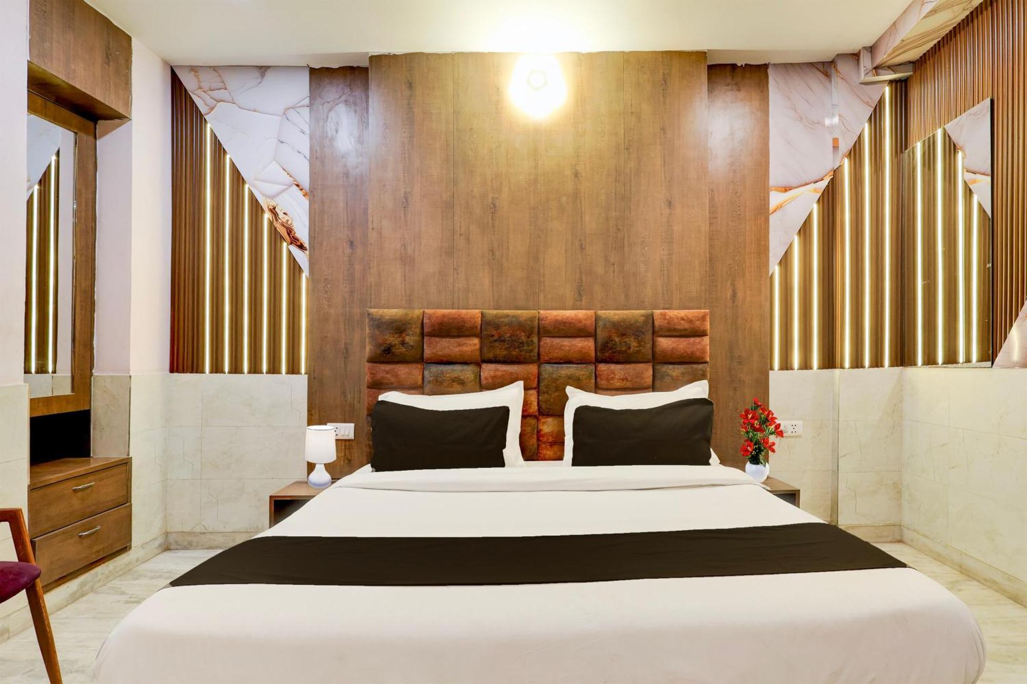 Super Hotel O Alipur Narela Exterior foto