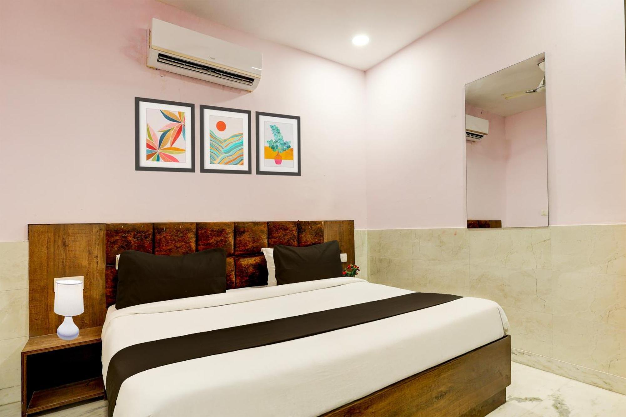 Super Hotel O Alipur Narela Exterior foto