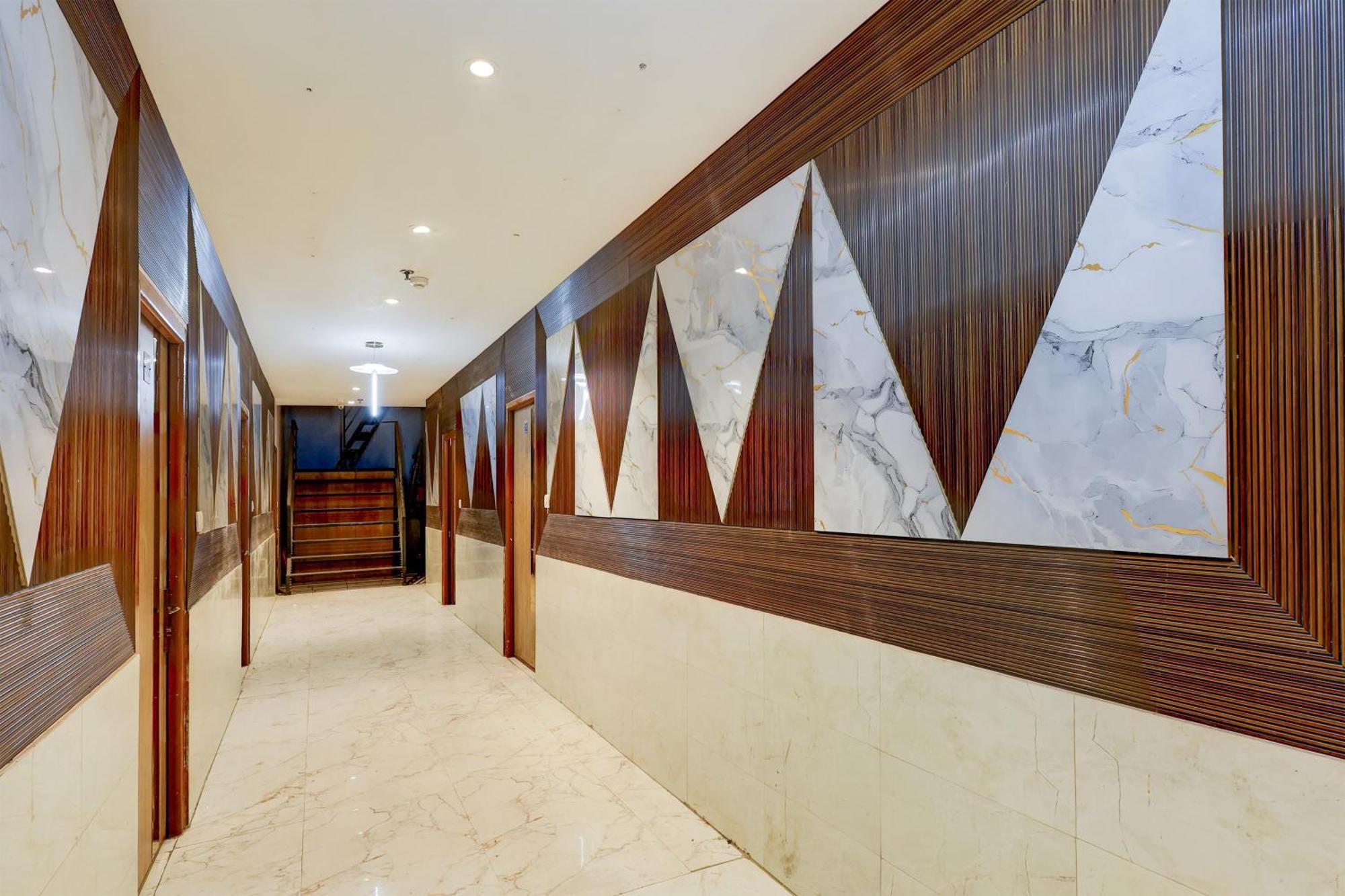 Super Hotel O Alipur Narela Exterior foto